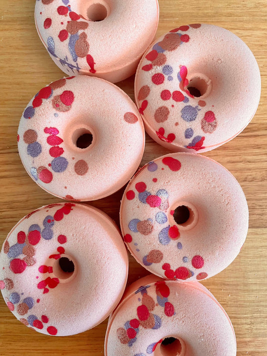 Suave Soaps - Handmade Juicy Papaya Mango Donut Goat Milk Bath Bomb