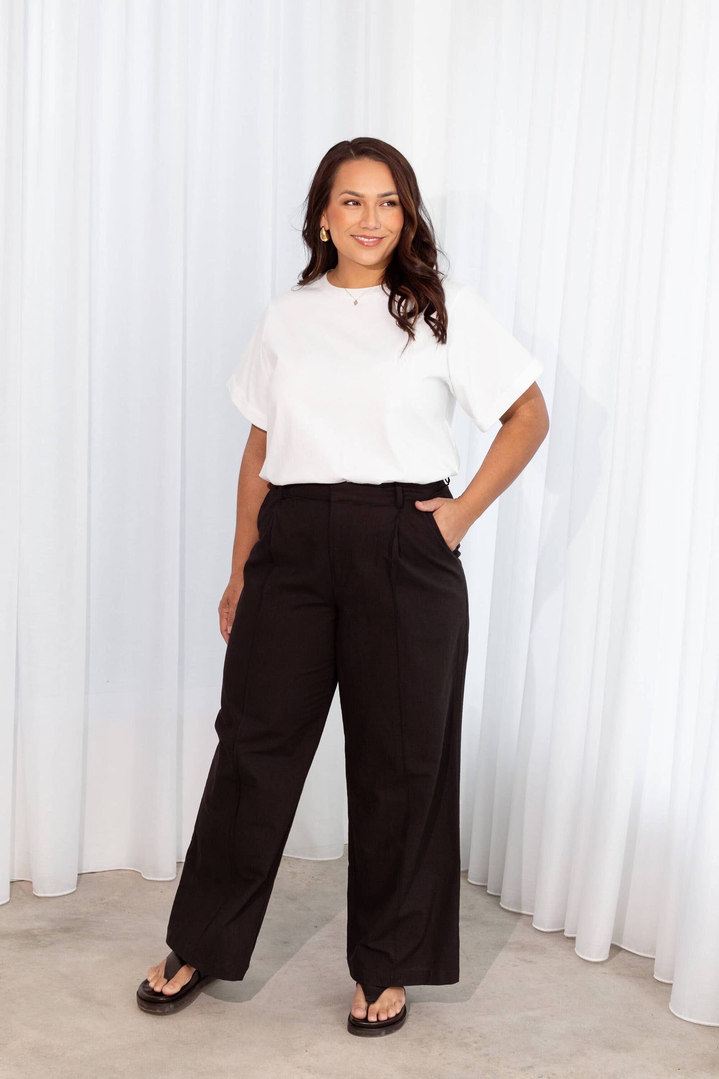 Dani Marie - Hayley Everyday Tailored Pants in Black: