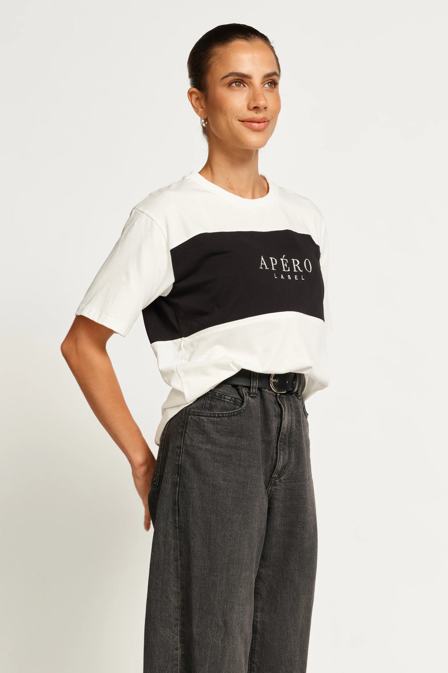 Nouveau Embroidered Panel Tee - White / Black