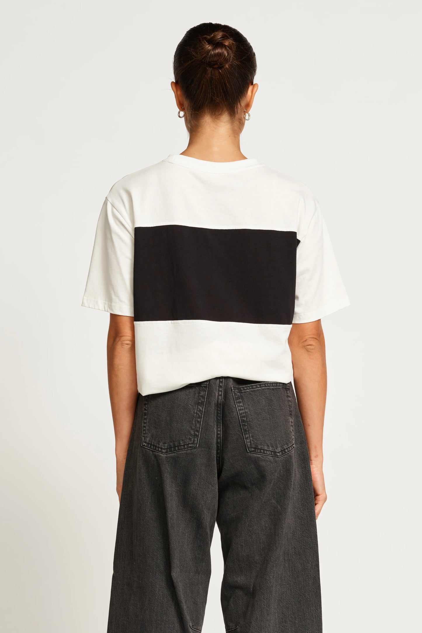 Nouveau Embroidered Panel Tee - White / Black