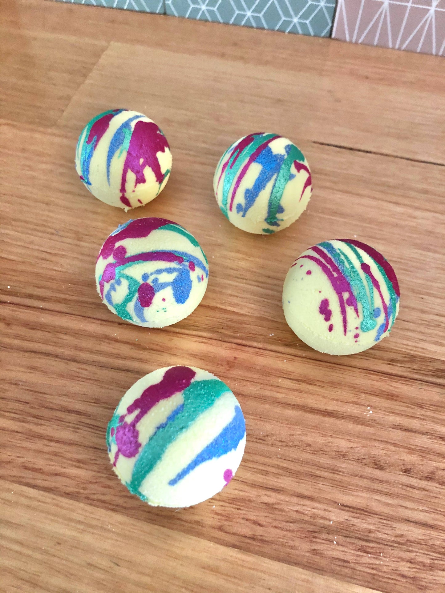 Suave Soaps - Handmade Mini Goat Milk Bath Bombs: Bramble Berry (Purple)