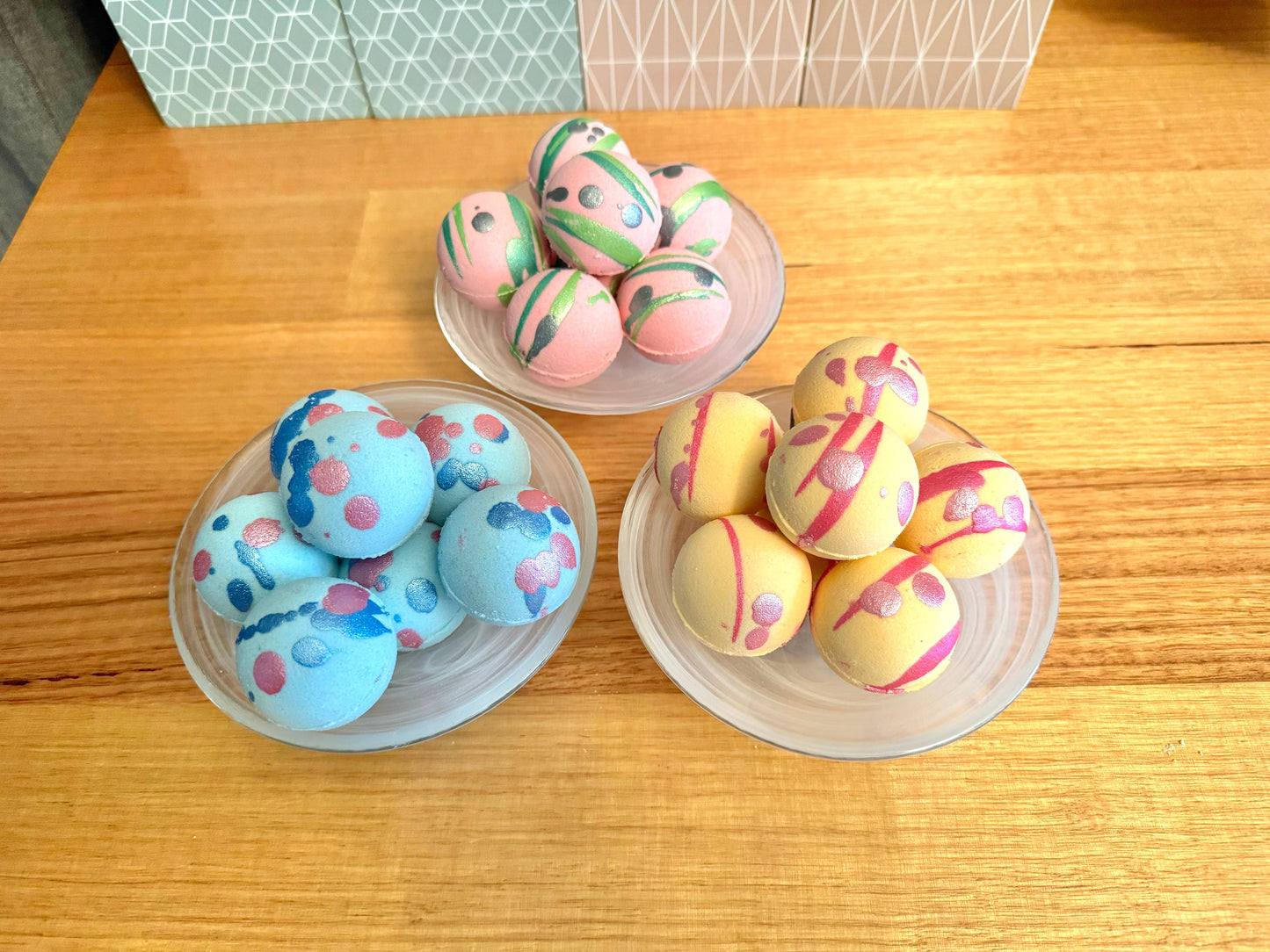 Suave Soaps - Handmade Mini Goat Milk Bath Bombs: Pineapple (Green)