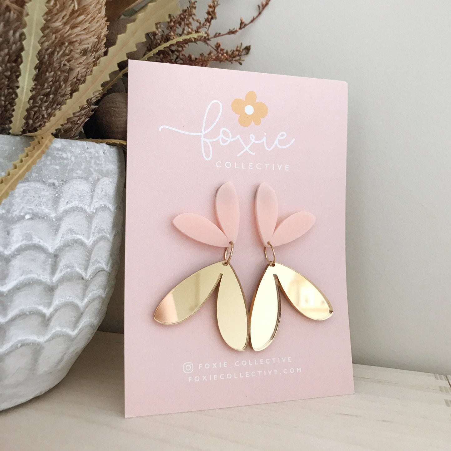 Foxie Collective - The Love Bug | Pale Pink + Gold |