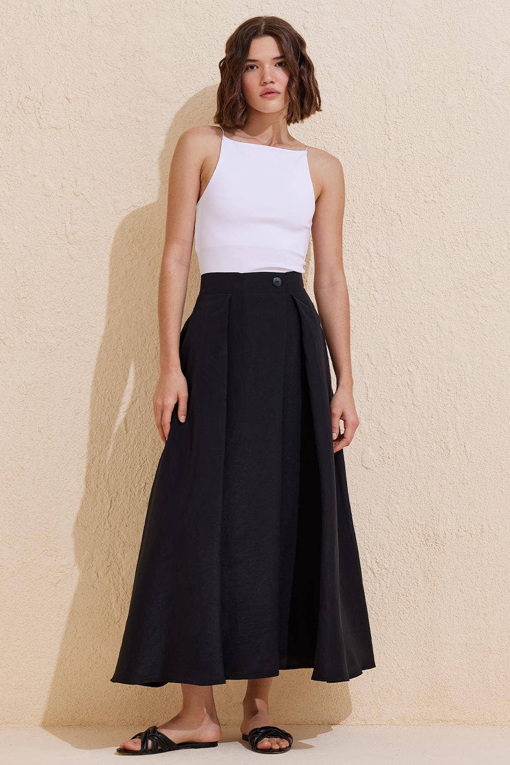 Flared Long Skirt Black: