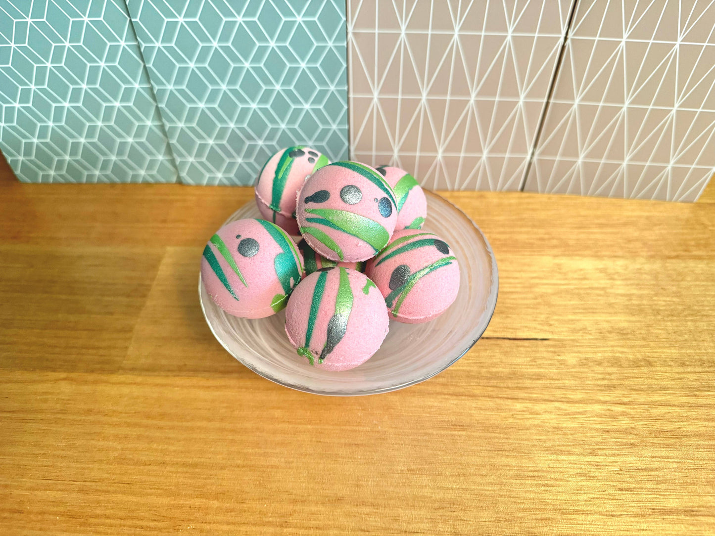 Suave Soaps - Handmade Mini Goat Milk Bath Bombs: Pineapple (Green)