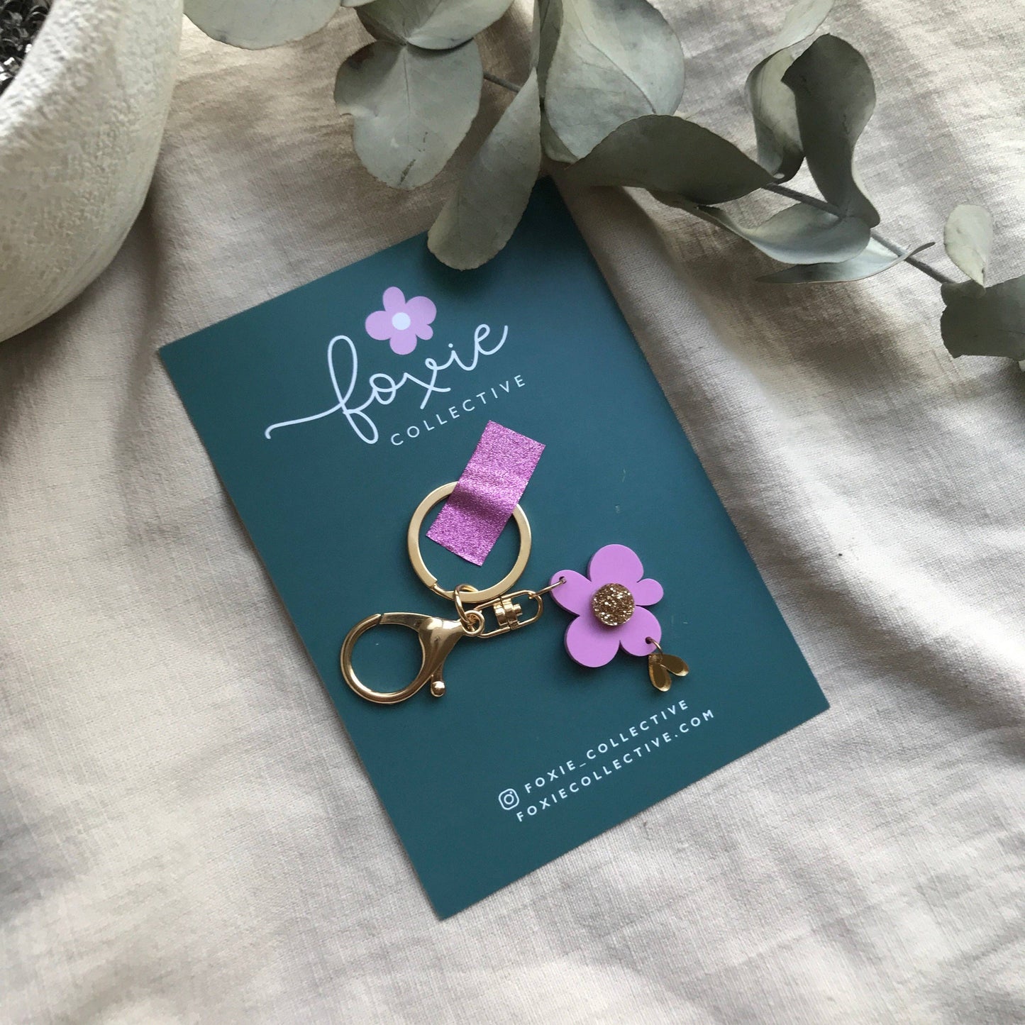 Foxie Collective - Flower Keyring | Lilac + Gold with flower |