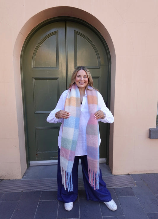 Check scarf