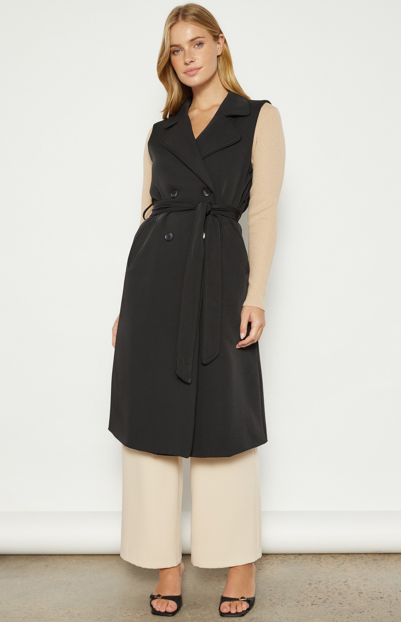 Sleeveless Trench