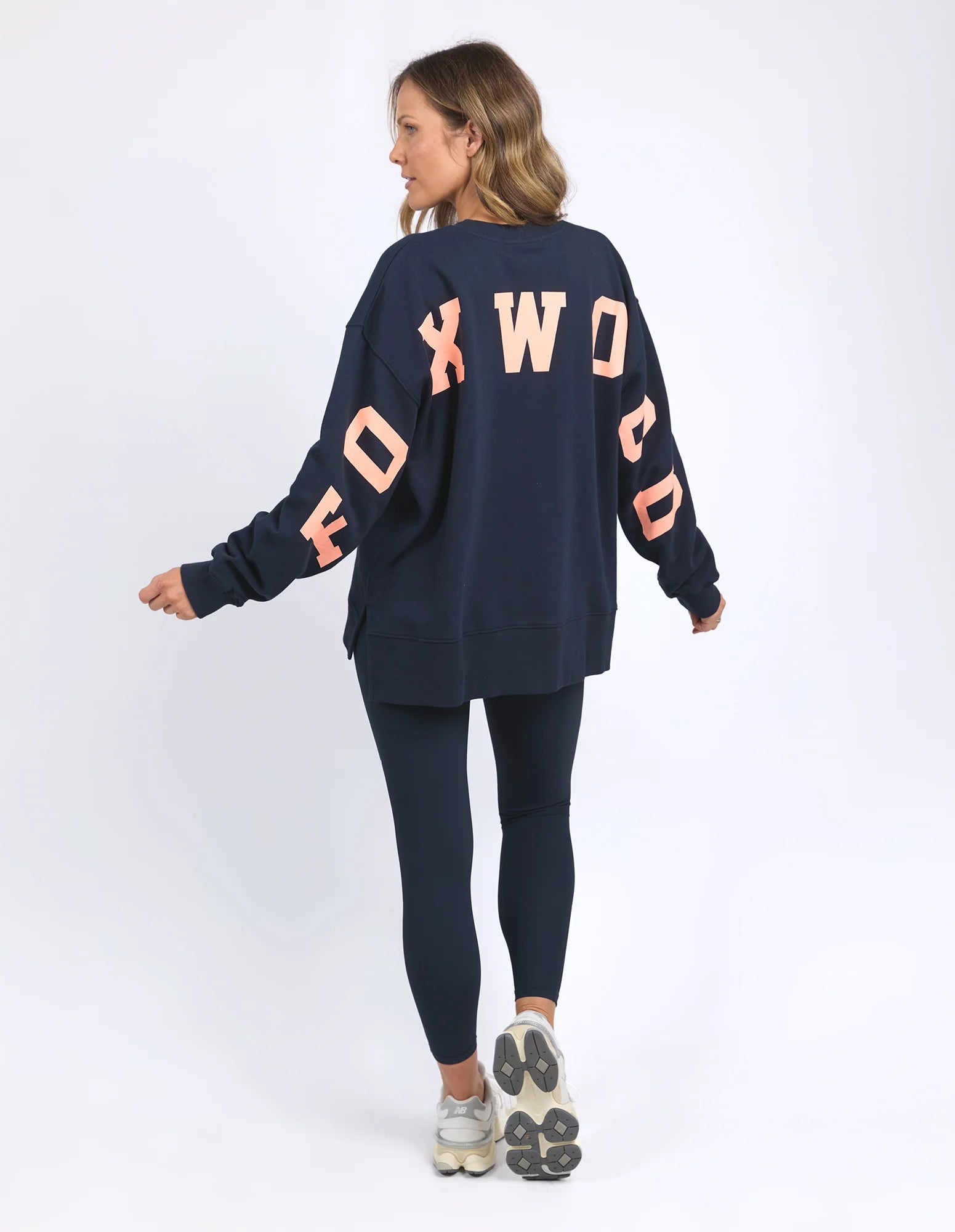 Interval Crew Navy With Peach