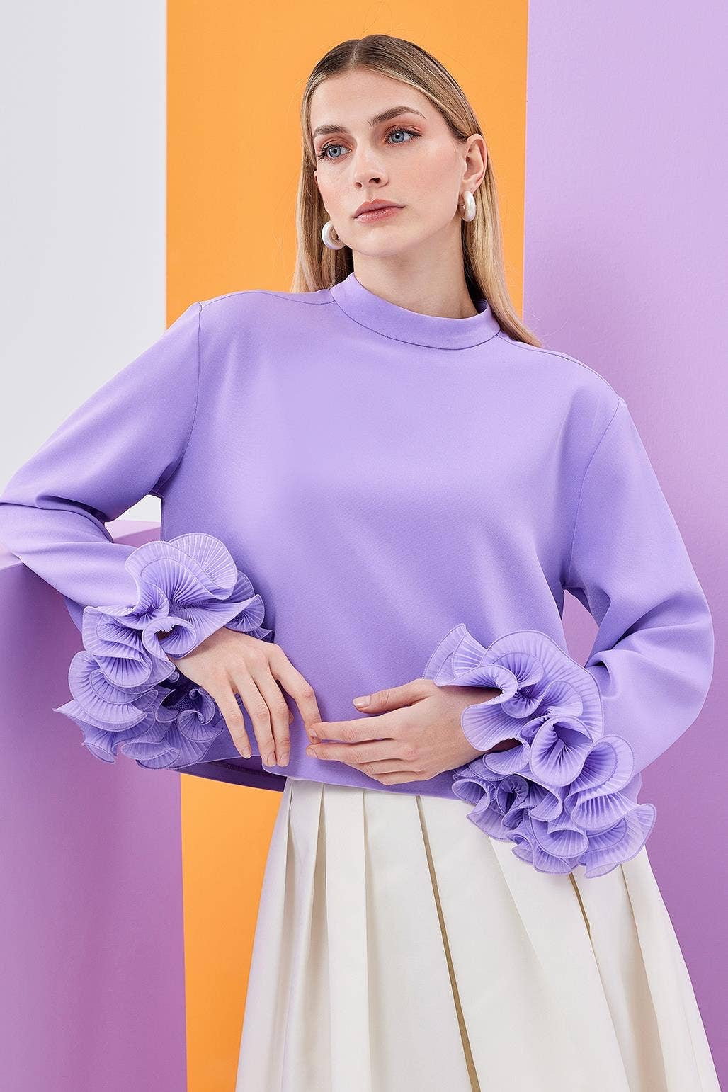 Lady Sleeve Pleat Detailed Blouse