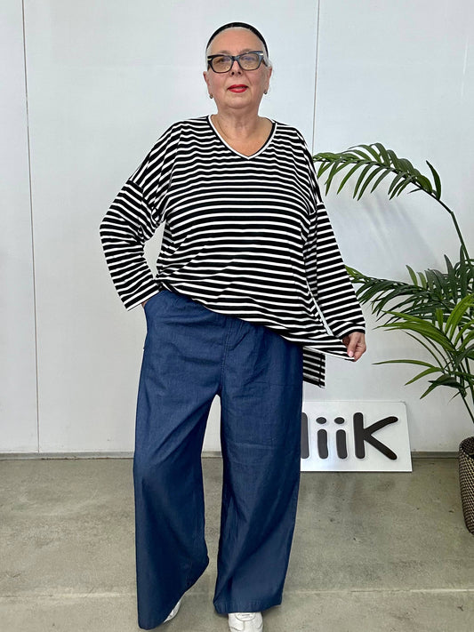 EIGHT NINE SEVEN PANTS: