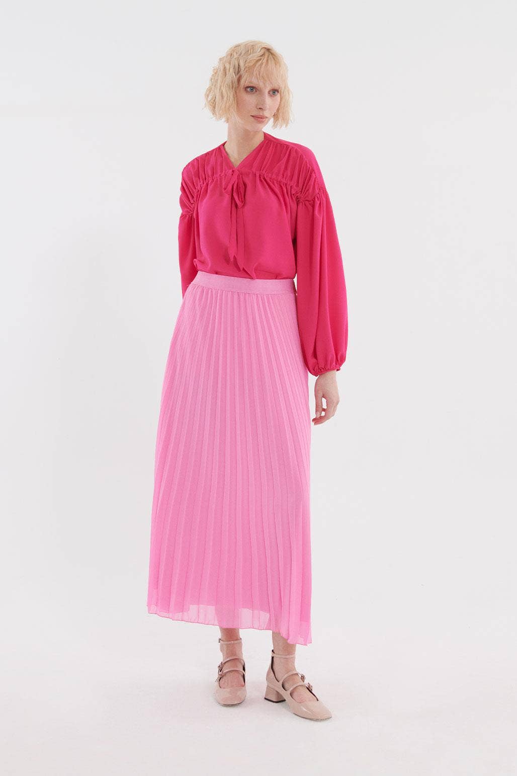 Pleated skirt