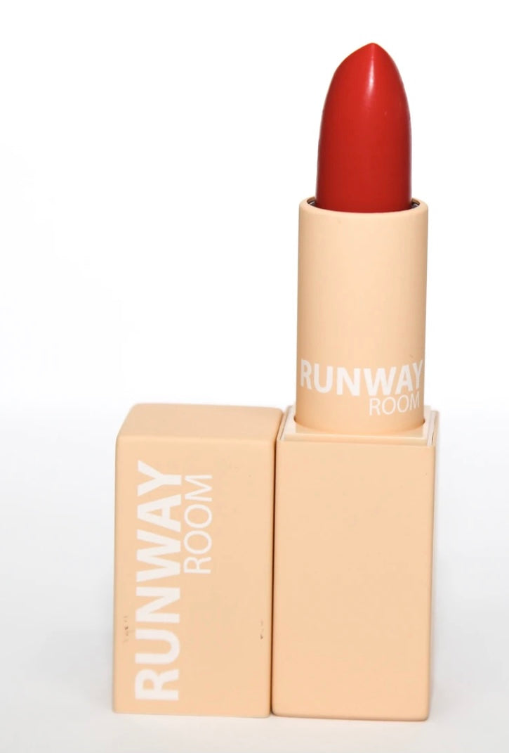 THE GOVERNOR - Vibrant Pink/Fuchsia Matte Lipstick